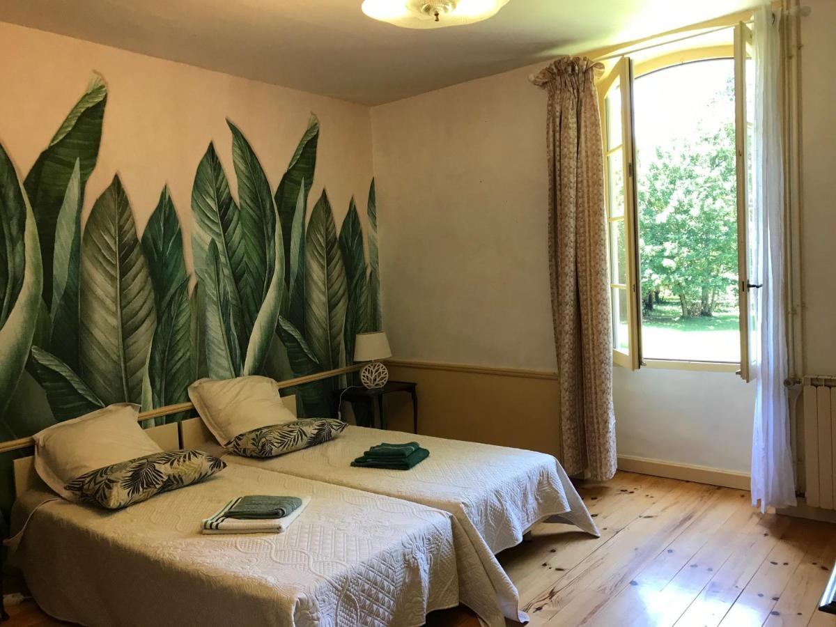 Ourches Domaine Des Chabriers B&B 외부 사진