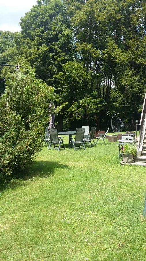 Ourches Domaine Des Chabriers B&B 외부 사진