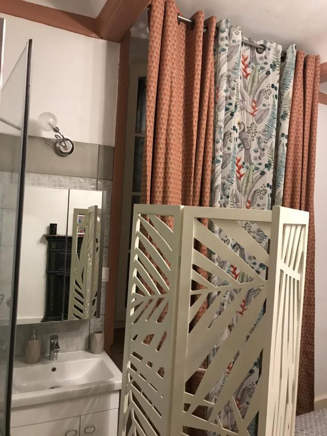 Ourches Domaine Des Chabriers B&B 외부 사진