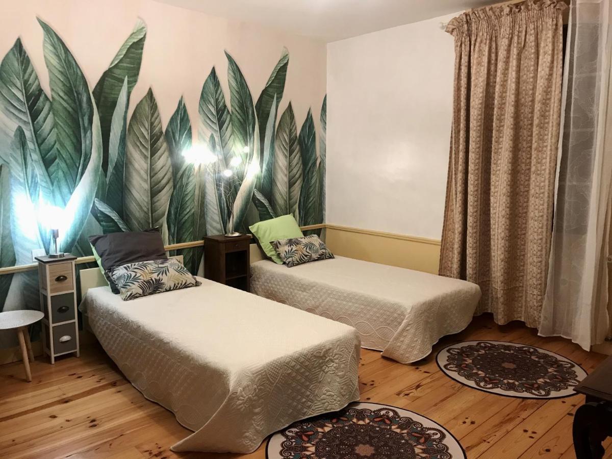 Ourches Domaine Des Chabriers B&B 외부 사진