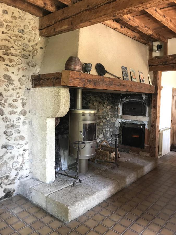 Ourches Domaine Des Chabriers B&B 외부 사진